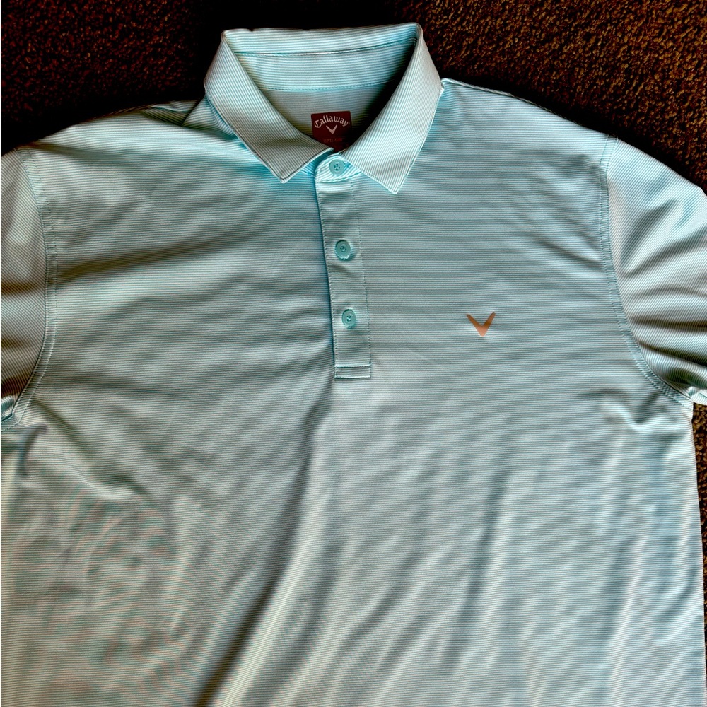Callaway Lg polo. Pin stripes. Like new condition.